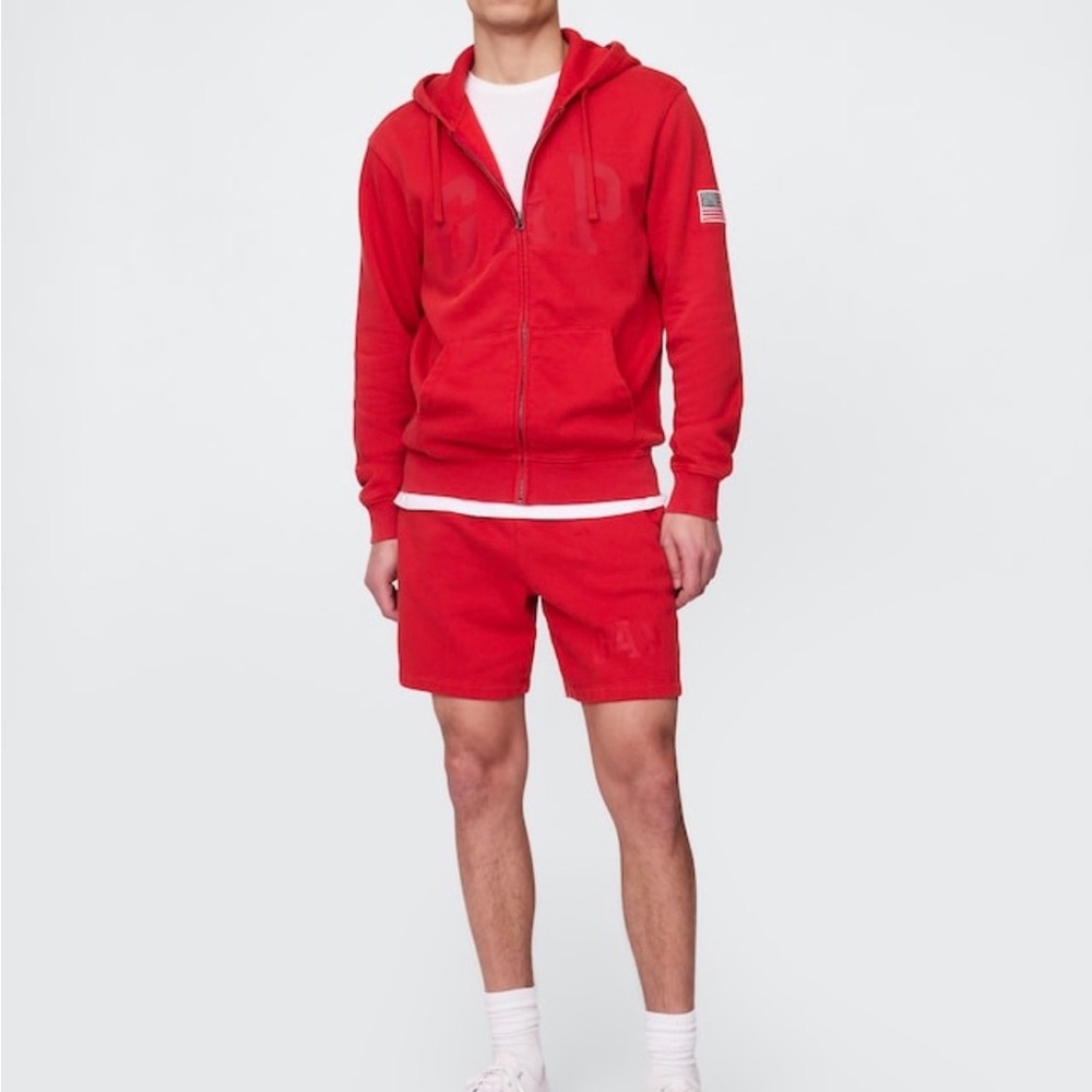 NWT SOLD OUT GAP VintageSoft Logo Zip Sweat Shorts